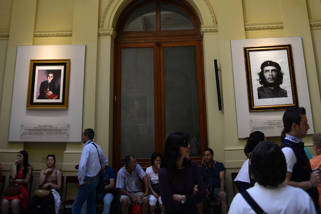 12 Oscar Arnulfo Romero, Tiradentes, Che Guevarra Photographs Galeria de Patriotas del Bicentenario Hall of Bicentennial Patriots Casa Rosado Plaza de Mayo Buenos Aires